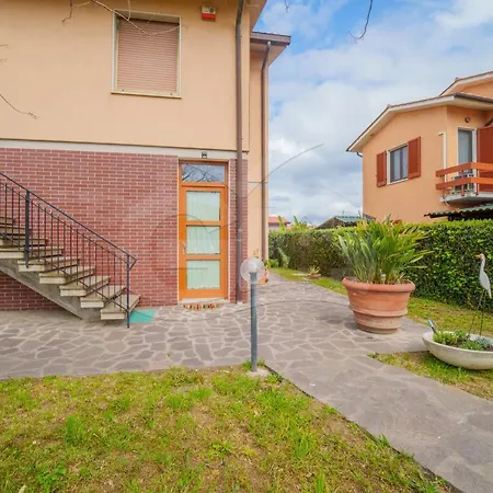 A Casa Di Zaira - Goelba Apartmán *