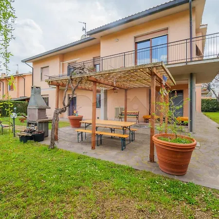 A Casa Di Zaira - Goelba Appartamento *